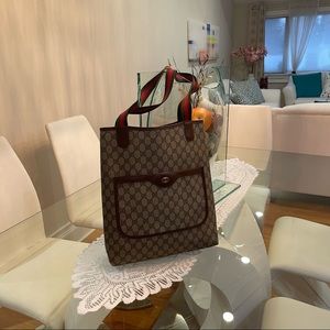 💯% authentic Gucci bag